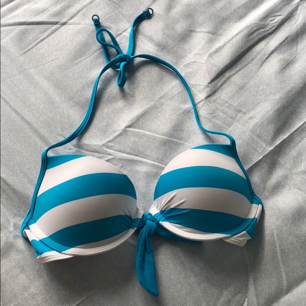 Gilly Hicks Striped Bikini Top